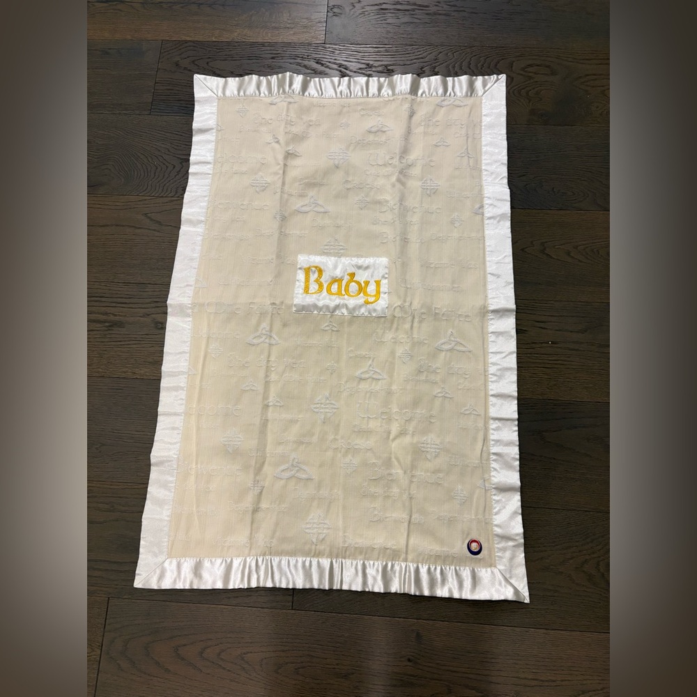 Celtic brand gorgeous baby blanket 40” x 26” brand new